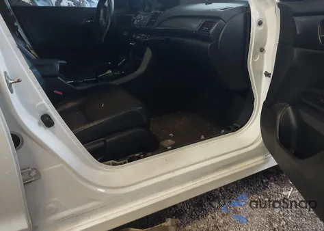 2016 Honda Accord Sport z USA, uszkodzony, nr VIN 1HGCR2F52GA062913